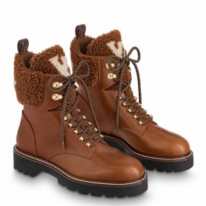 Louis Vuitton Territory Flat Ranger Boots in Brown Leather with Shearling