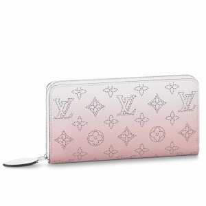 Louis Vuitton Zippy Wallet in Gradient Mahina Leather M80490