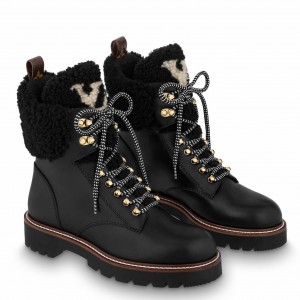 Louis Vuitton Territory Flat Ranger Boots in Black Leather with Shearling