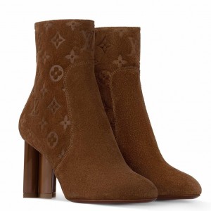 Louis Vuitton Silhouette Ankle Boots in Brown Suede Leather
