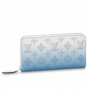 Louis Vuitton Zippy Wallet in Gradient Mahina Leather M80494